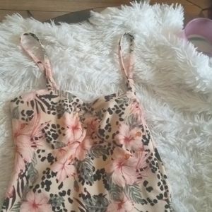 NWOT Super Fitted Floral Maxi Dress